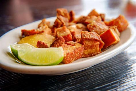  Chicharrón de Cerdo: Một Món Ă Ngọt Và Béo Xao Xuyến Vị Ngon Lạ Từ Cali