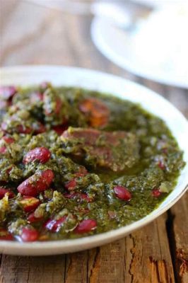  Ghormeh Sabzi: Hấp dẫn bởi sự kết hợp giữa hương vị thảo mộc và độ mềm của thịt!